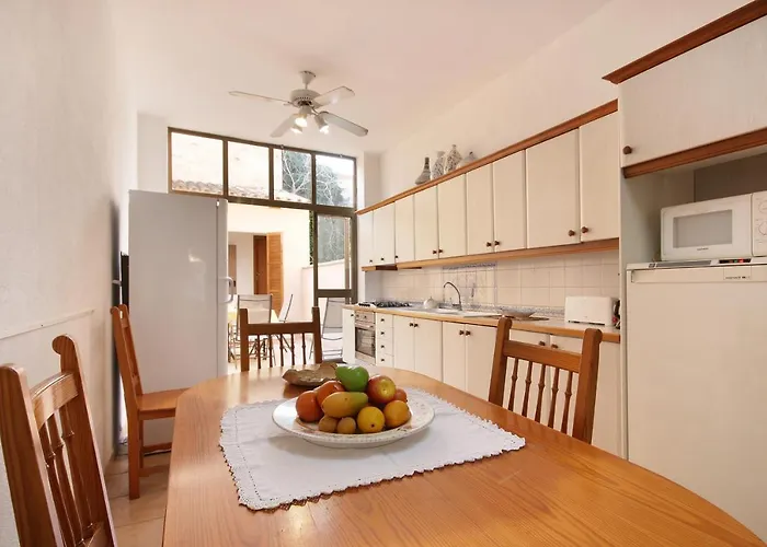 Ca Na Miquela Holiday home *