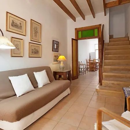 Ca Na Miquela Tatil Evi *