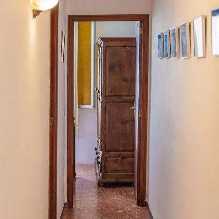 Ca Na Miquela بيت للعطل